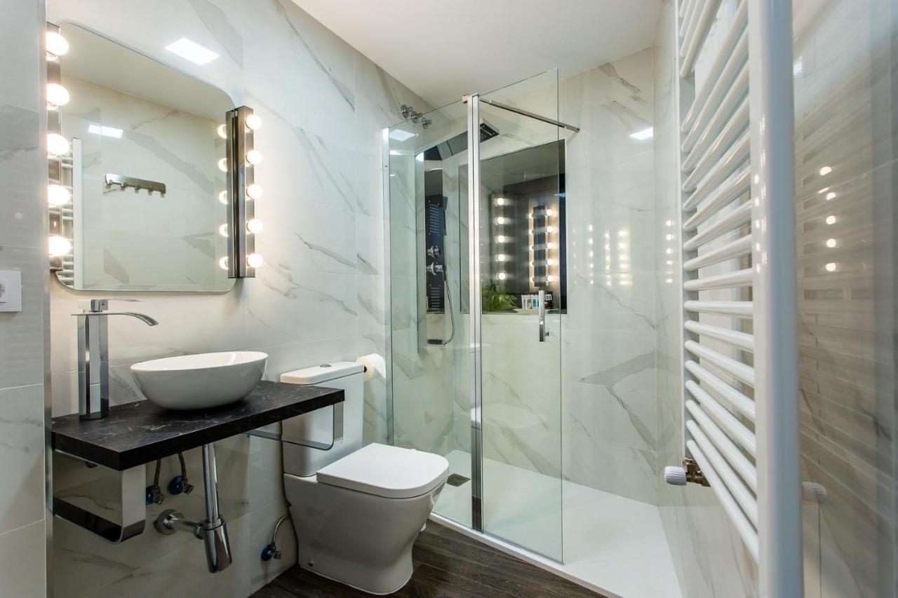 Apartamentos Hervas Suites Екстер'єр фото