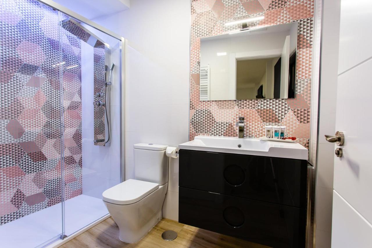 Apartamentos Hervas Suites Екстер'єр фото