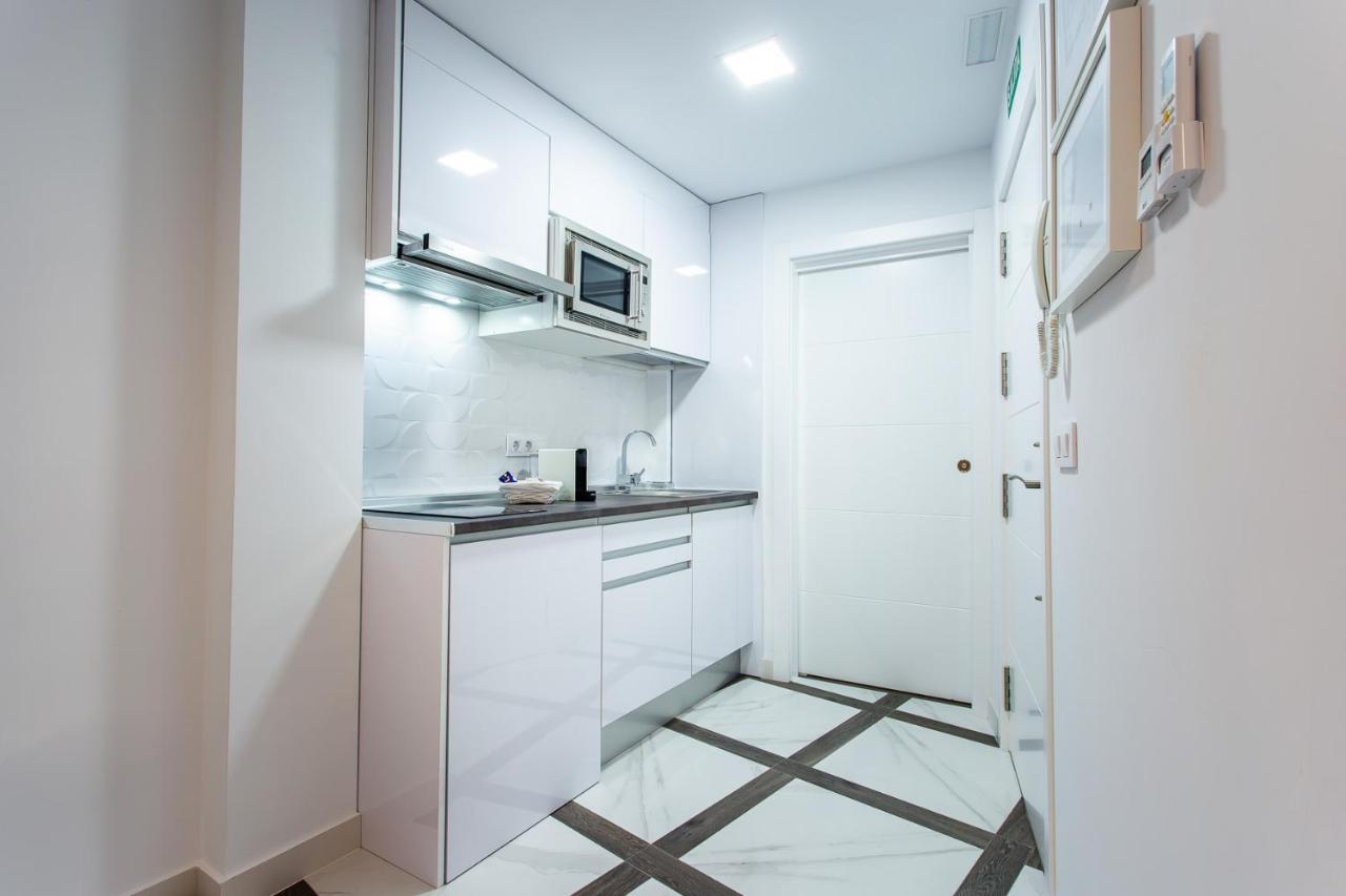 Apartamentos Hervas Suites Екстер'єр фото