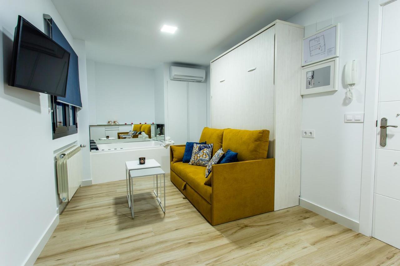 Apartamentos Hervas Suites Екстер'єр фото
