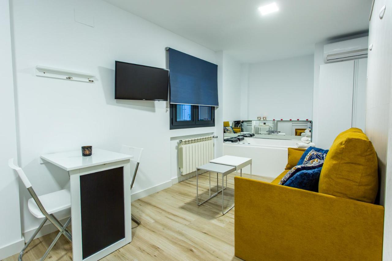 Apartamentos Hervas Suites Екстер'єр фото