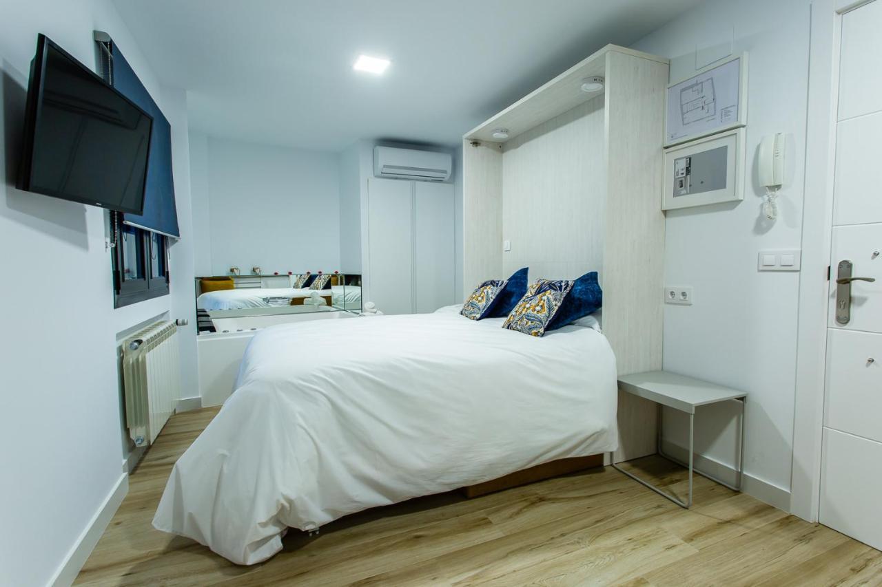 Apartamentos Hervas Suites Екстер'єр фото